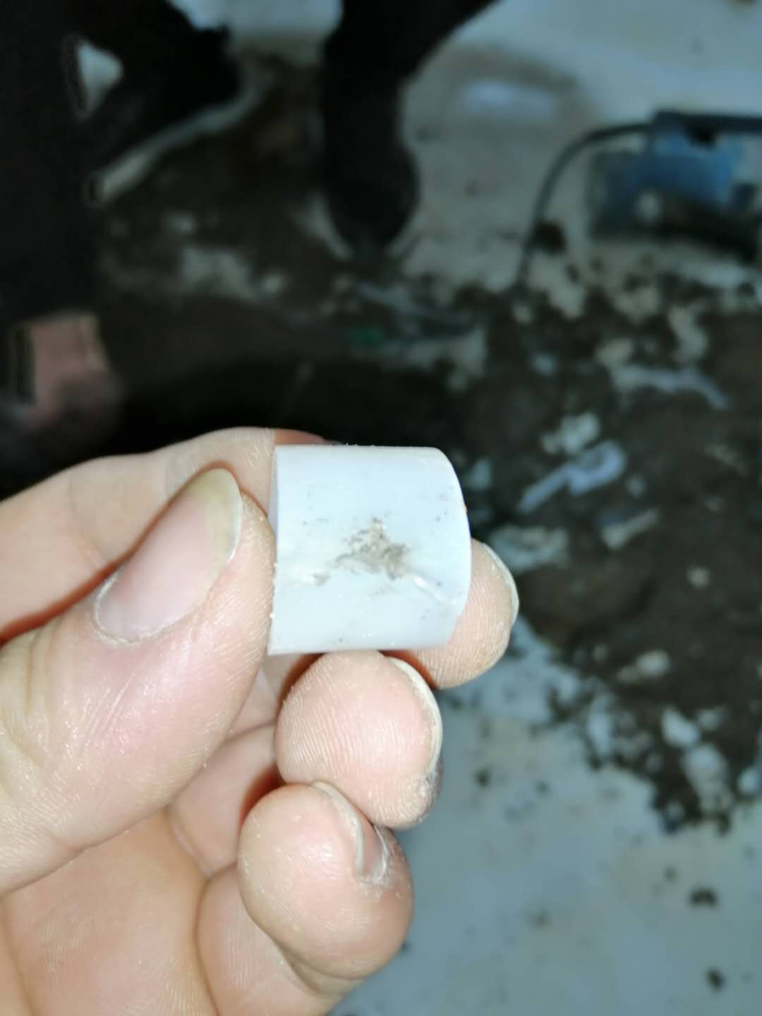 渭南家里地暖漏水了怎么办？